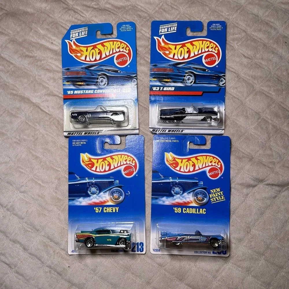 Hot Wheels Set Of 4 Cars 1:64 Diecast NIB #455 #130 #213 #266